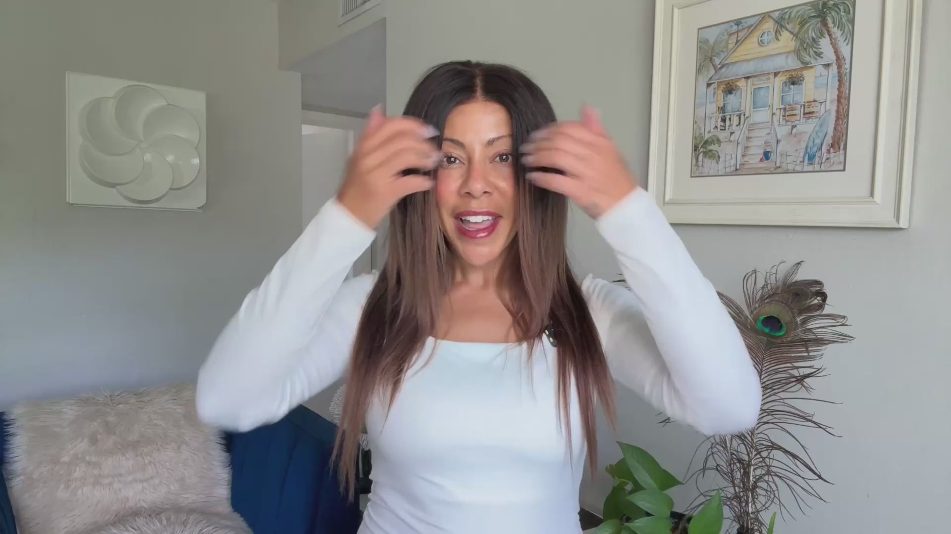 Load video: Mane Squeeze